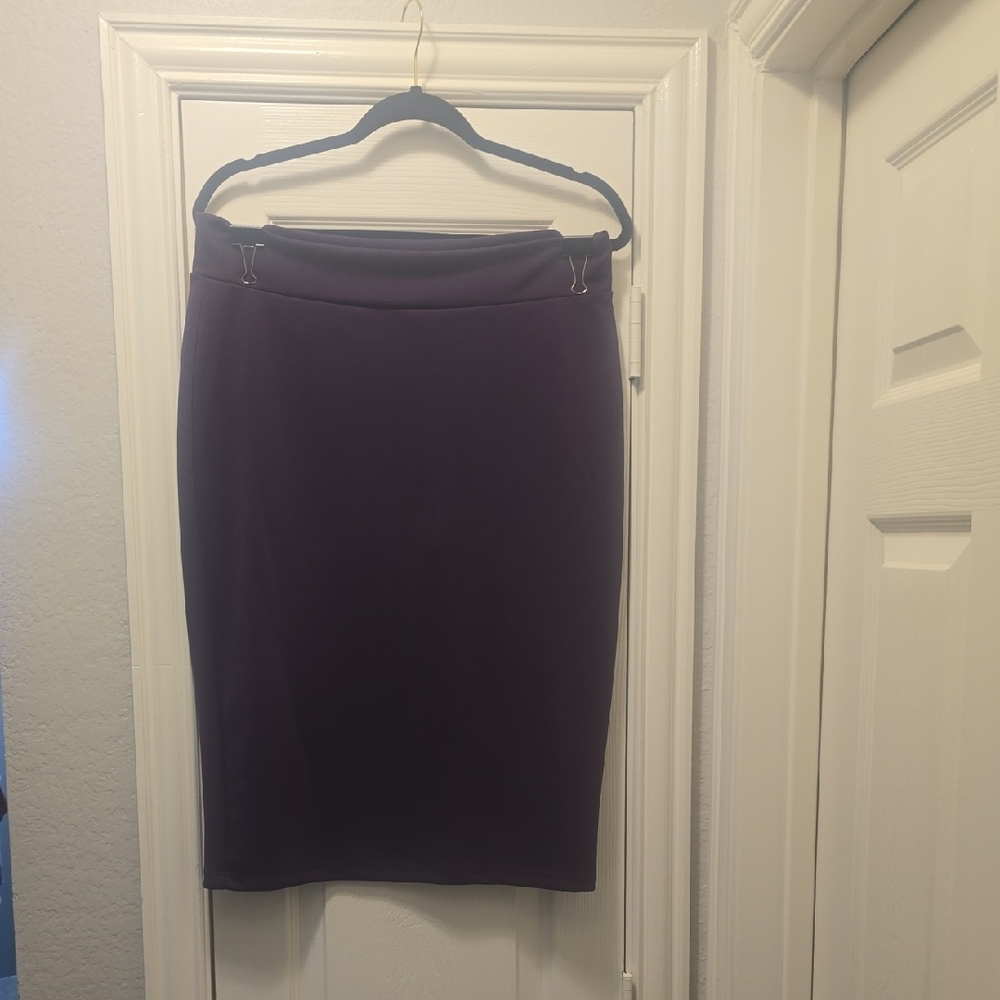 Elegant Purple Pencil Skirt for Work